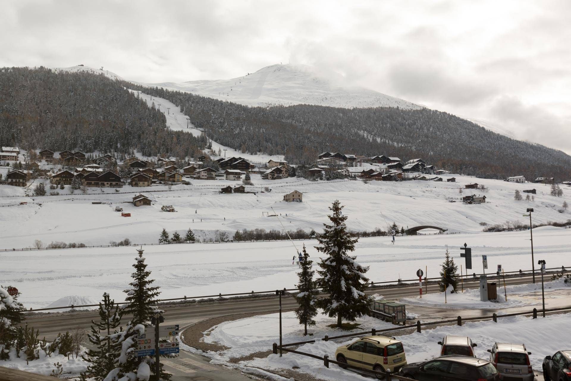 Le piste innevate di Livigno viste dall’Hotel Champagne